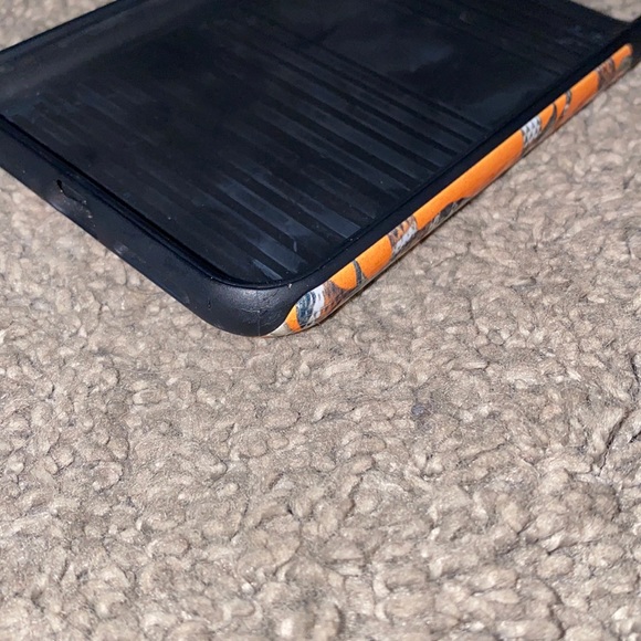 iPhone 11 Pro Max Burga Ultra Protective Orange Snakes Phone Case Bitter Apricot - Picture 10 of 11